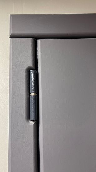 Входная дверь  