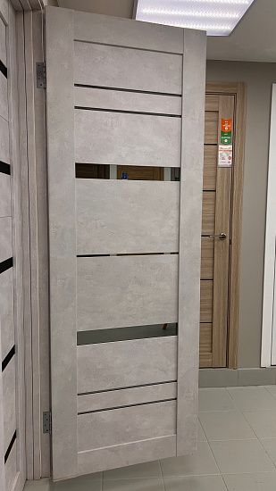 Межкомнатная дверь  